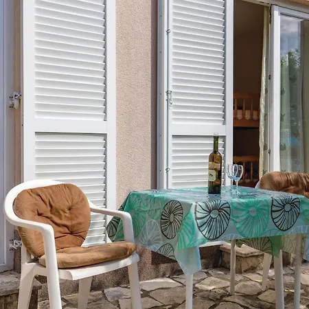 Awesome In With Kitchen Apartman