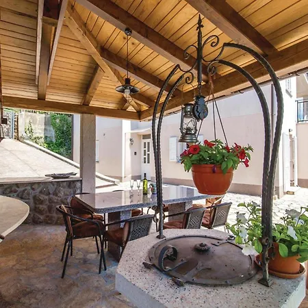 Awesome In With Kitchen Apartamento *