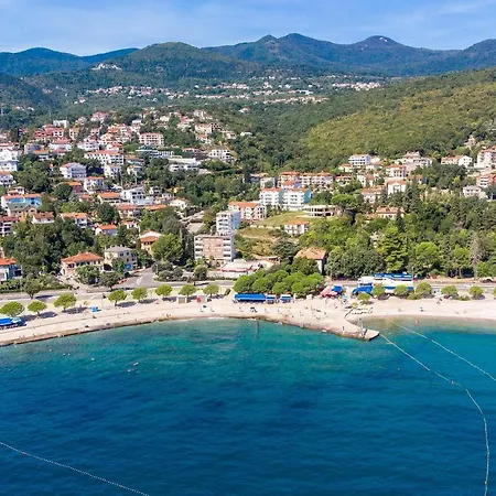 Awesome In With Kitchen Daire *